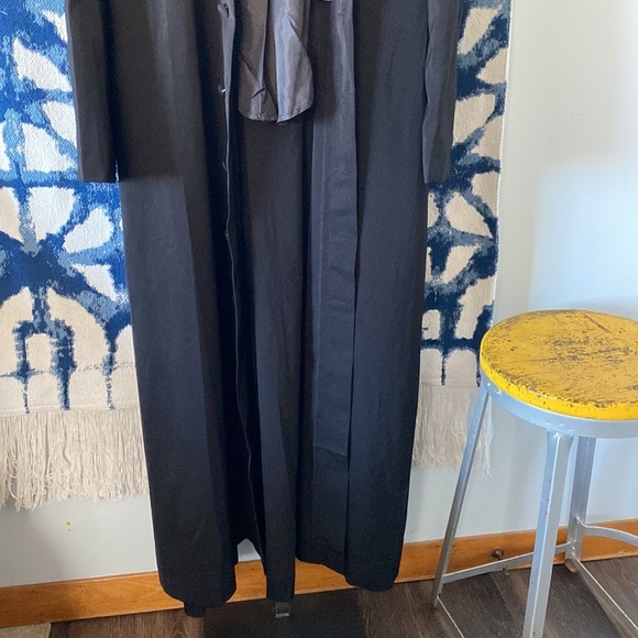 🧥IVY Robes 54 long black robe/jacket NWOT - Picture 3 of 16
